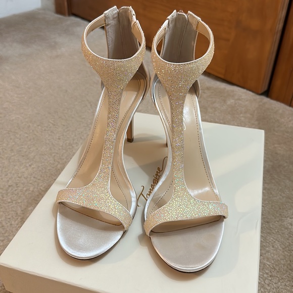 Imagine by Vince Camuto T-Strap Sandal Phoebe Wedding Bride Heel size 8.5 - Picture 3 of 8
